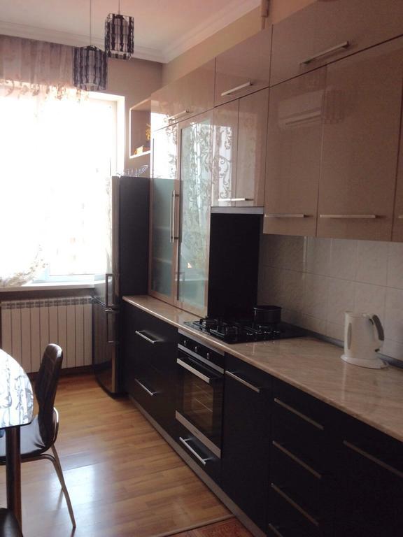 Rustaveli Apartment City Centre Tbilissi Extérieur photo