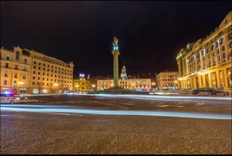 Rustaveli Apartment City Centre Tbilissi Extérieur photo