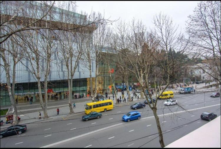 Rustaveli Apartment City Centre Tbilissi Extérieur photo