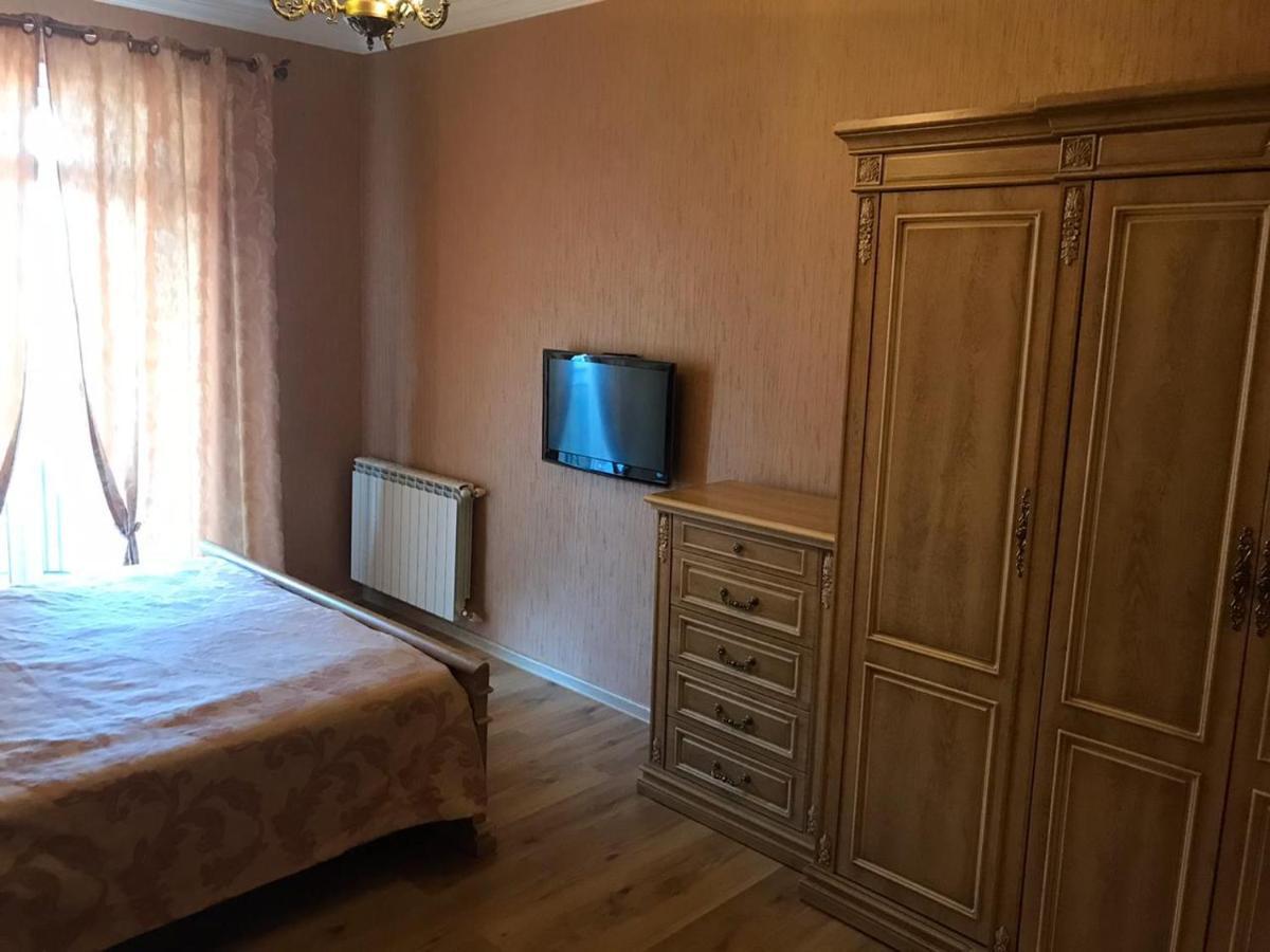 Rustaveli Apartment City Centre Tbilissi Extérieur photo